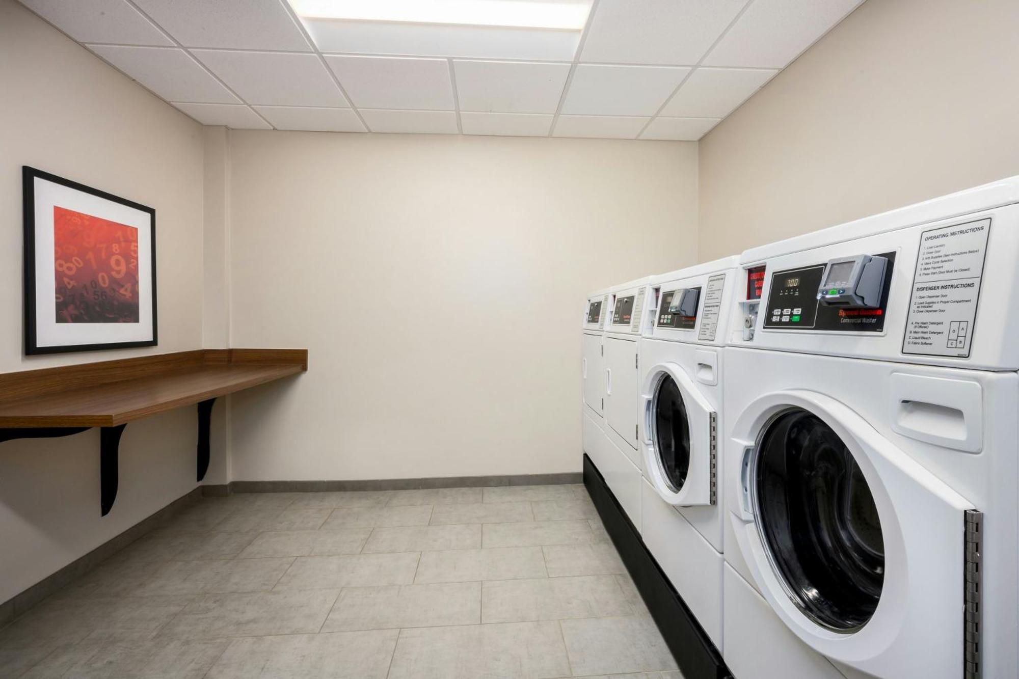 Towneplace Suites Dothan Luaran gambar