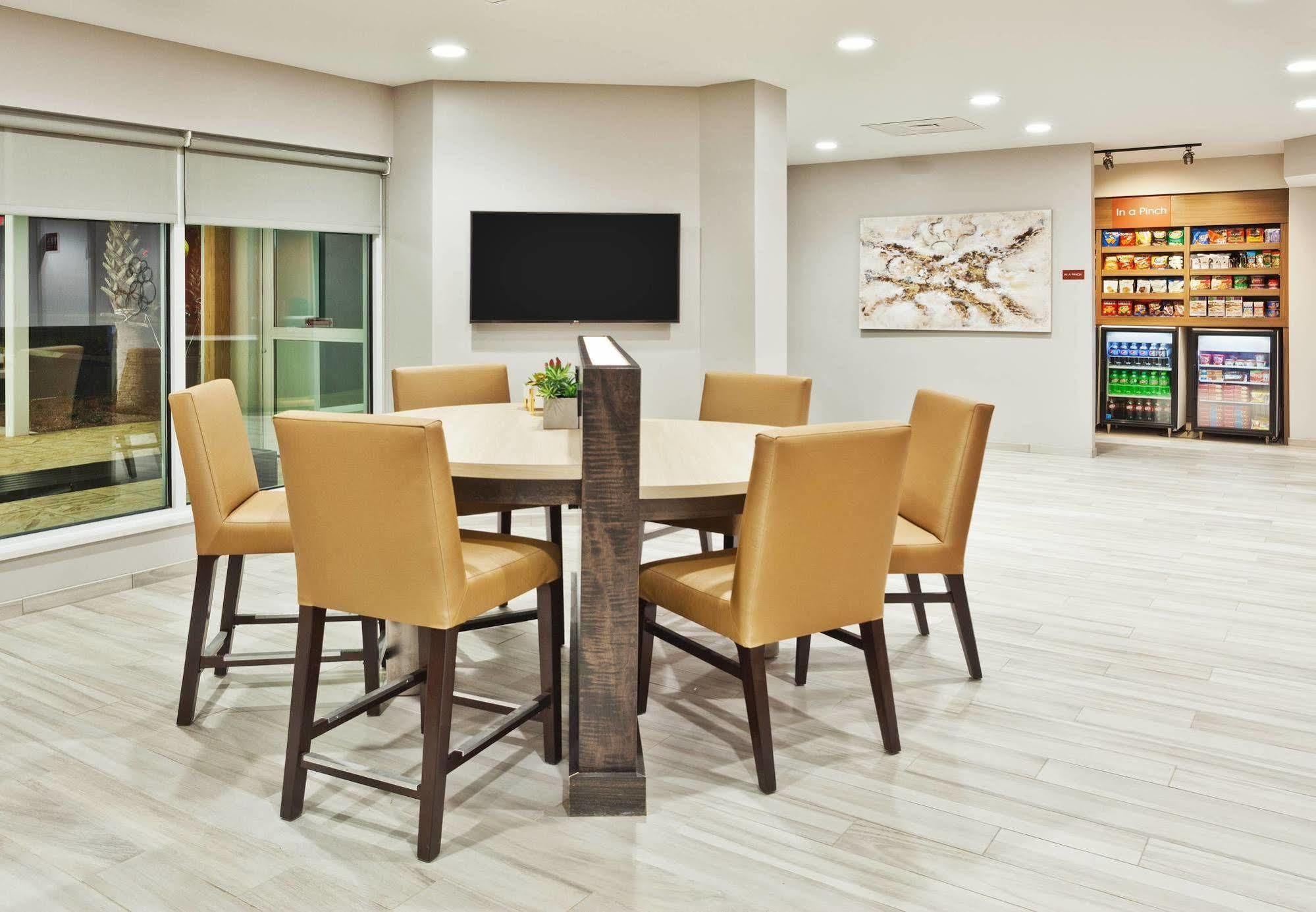 Towneplace Suites Dothan Luaran gambar
